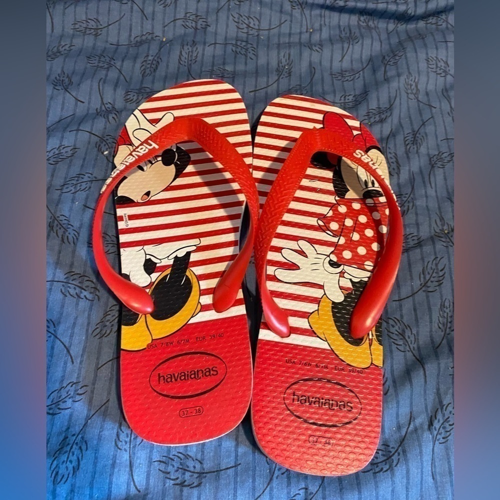 Havianas x Disney Minnie Mouse flip flops 7/8